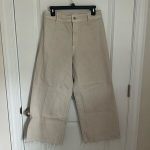 Wide leg cropped jeans
